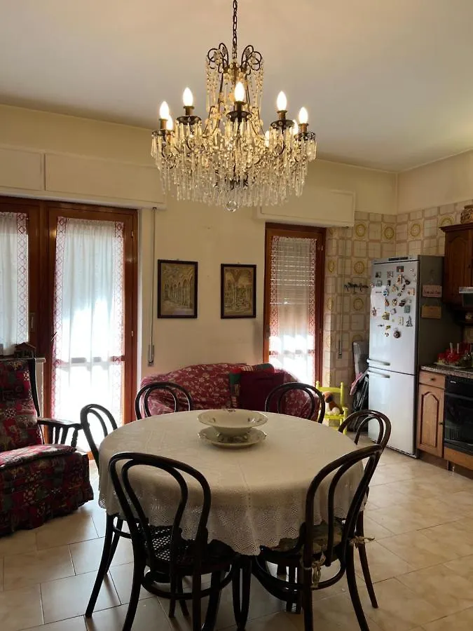 Holiday & House - Imparato Palermo Centro Politeama Apartment