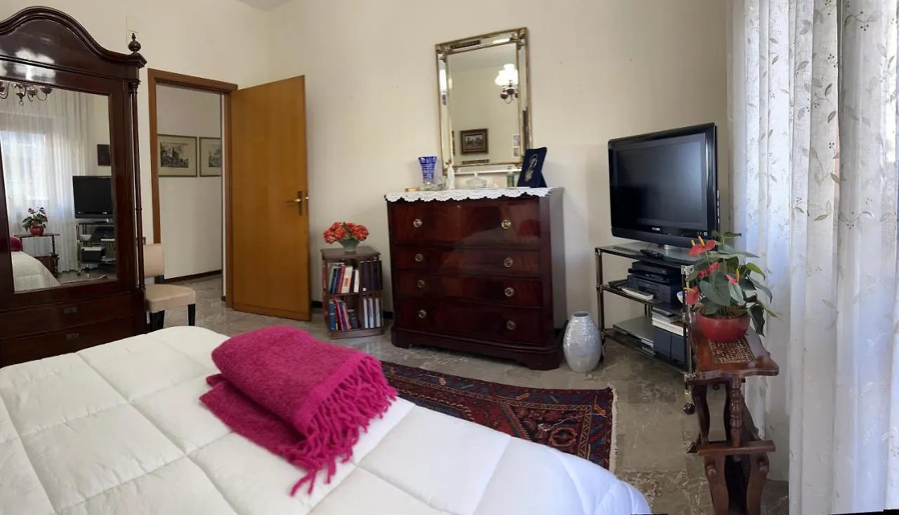 Appartamento Holiday & House - Imparato Palermo Centro Politeama Italia